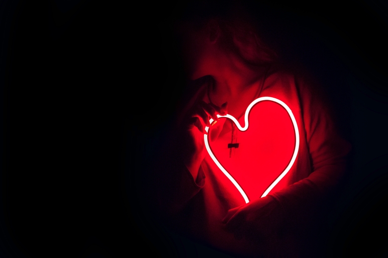 heart shaped red neon signage 887349